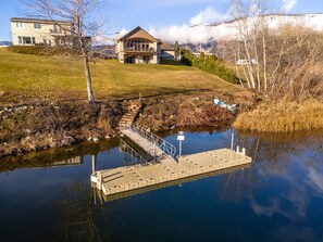 Exterior - Wapato Lake Retreat-Sleeps 6, Waterfront and dock! (Manson)