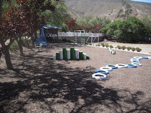 Playground. - Villas Located Two Miles From The Equator In The Middle Of The World!!! (Quito)