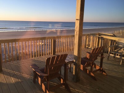 Amazing Grace - Pet Friendly and Right on the Beach!