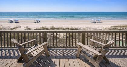 Amazing Grace - Your Deck is Right on the Beach!