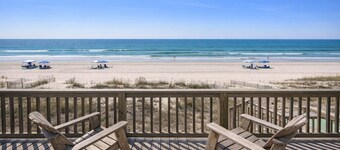 Amazing Grace - Your Deck is Right on the Beach!