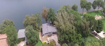 Family Fun järvellä!  Kauniit näkymät pyöräreittien ja 6 golfkentän lähellä.
