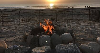Playa Los Cerritos Beachfront Home