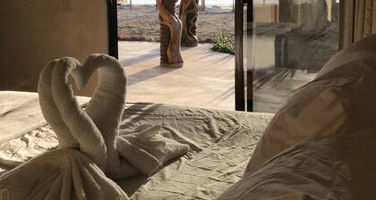 Playa Los Cerritos Beachfront Home