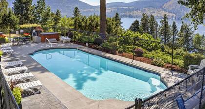 Large Home with Private Pool, Hot tub, Lake Views