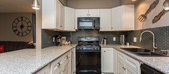 PRESCOTT GETAWAY, HISTORIC DOWNTOWN PRESCOTT