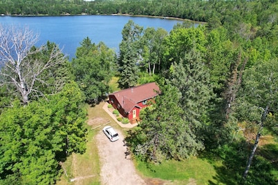 Somero cabin on Burntside