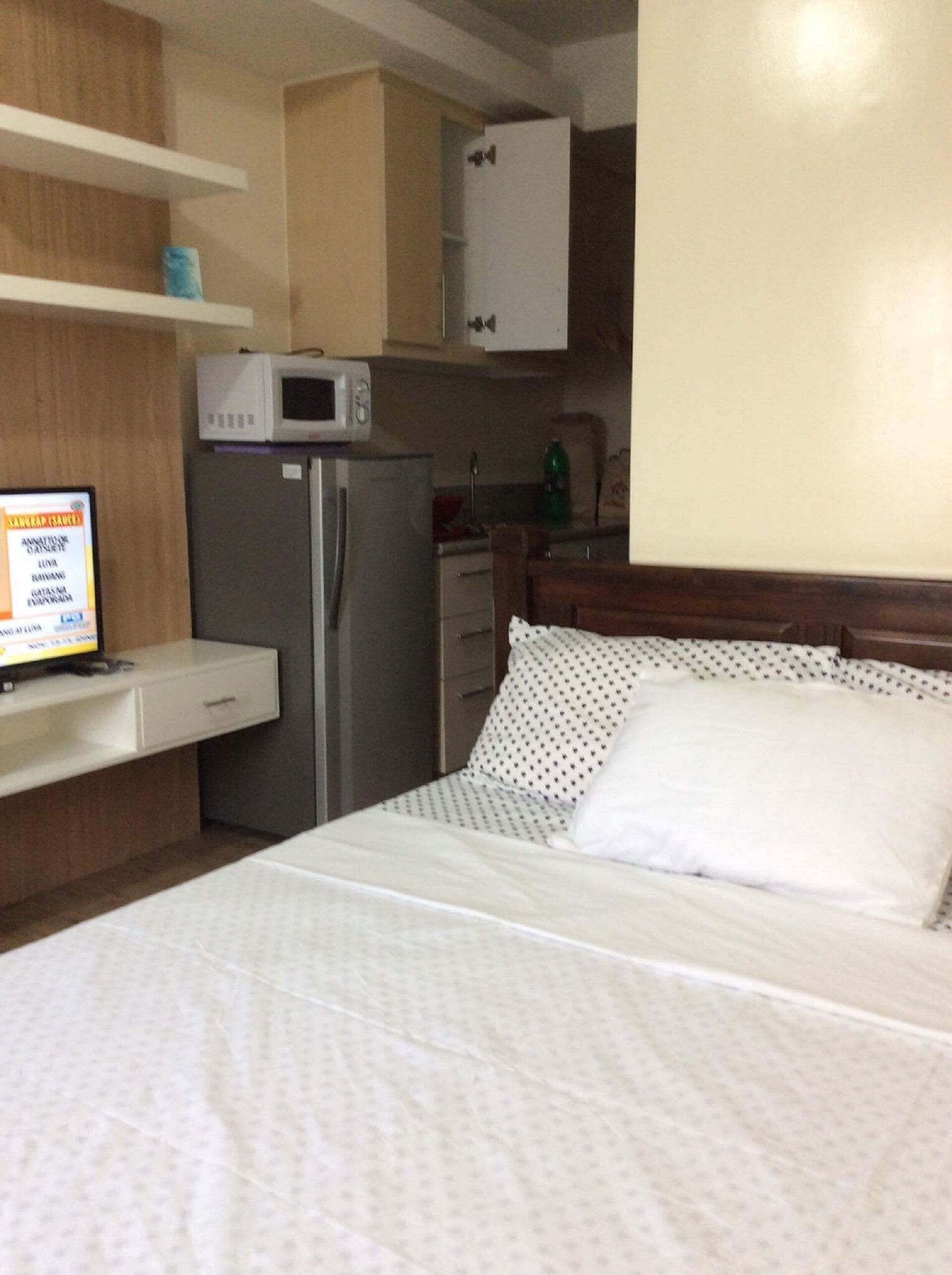 1 dormitorio y ropa de cama