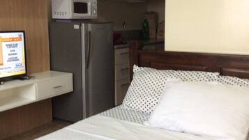 1 dormitorio y ropa de cama