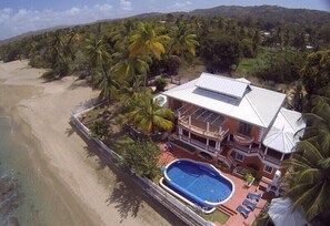 Exterior - Mirage - Scenic Seaside Villa with 7 Spacious Bedrooms (Black Rock)