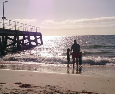 Pebbles Cottage in Normanville