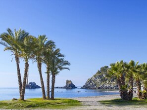 Vlak bij het strand, strandlakens