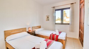 2 Schlafzimmer, Bügeleisen/Bügelbrett, kostenloses WLAN, Bettwäsche