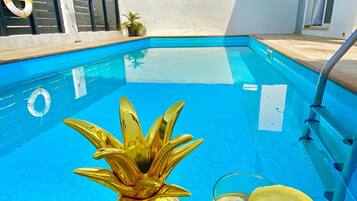 Utomhuspool