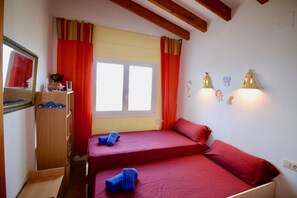 2 Schlafzimmer, Bügeleisen/Bügelbrett, kostenloses WLAN, Bettwäsche