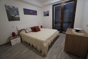 2 Schlafzimmer, Bügeleisen/Bügelbrett, Internetzugang, Bettwäsche