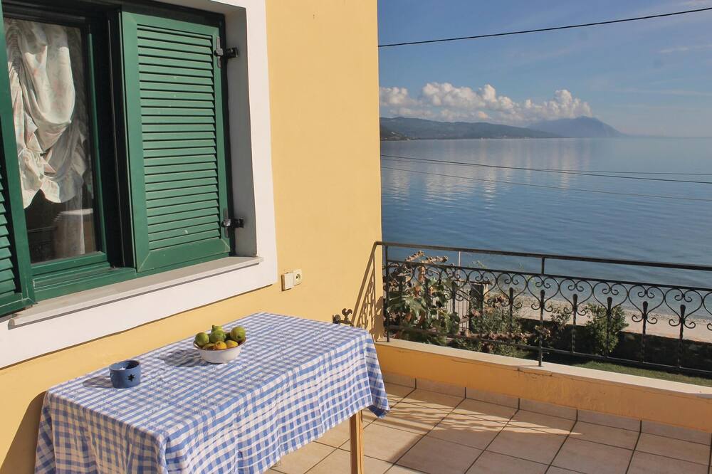4 bedroom accommodation in Loutra Aidipsou