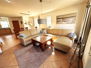 Imagen sin descripción, 2 de 18, botón