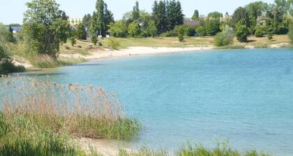 Appartement Ă la campagne, avec piscine, directement entre Leipzig et la lande de DĂŒben