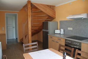 Fridge, oven, dishwasher, high chair