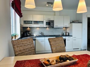 Fridge, microwave, oven, dishwasher