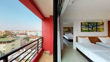 Junior Suite, 2 Bedrooms, Patio | Balcony view