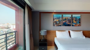 Deluxe Double Room | Premium bedding, blackout drapes, soundproofing, WiFi - PP@Hotel Rangsit (Thanyaburi)