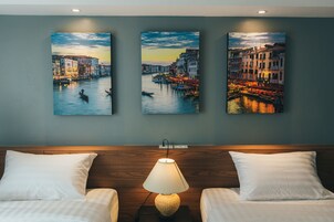 Superior Twin Room | Premium bedding, blackout drapes, soundproofing, WiFi