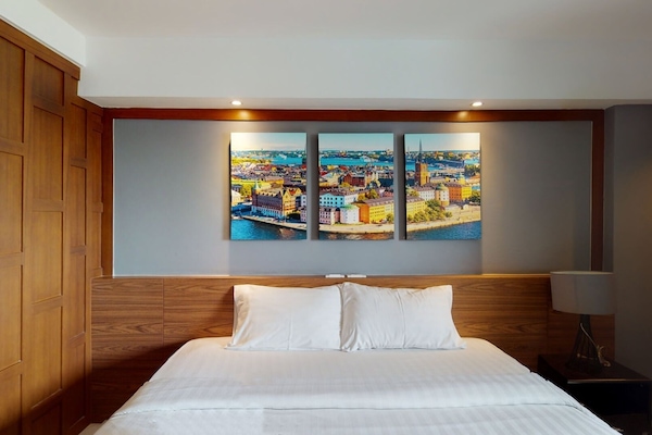 Ropa de cama de alta calidad y cortinas blackout