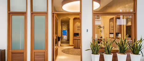 Entrée de l’hébergement