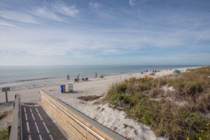 Sun loungers, beach towels