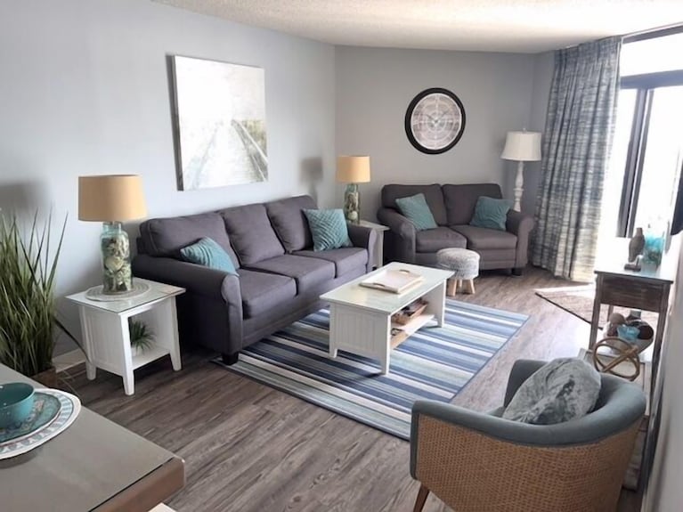 3bd De Lujo Recientemente Renovado, 2ba En La Milla De Oro Con Hermosas Vistas Costeras - Myrtle Beach, SC