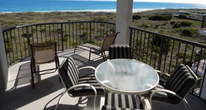 Bright and Beachy! Ocean Front Condo at Dune Ridge