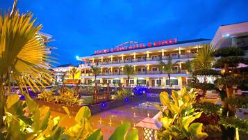 Front of property - evening/night