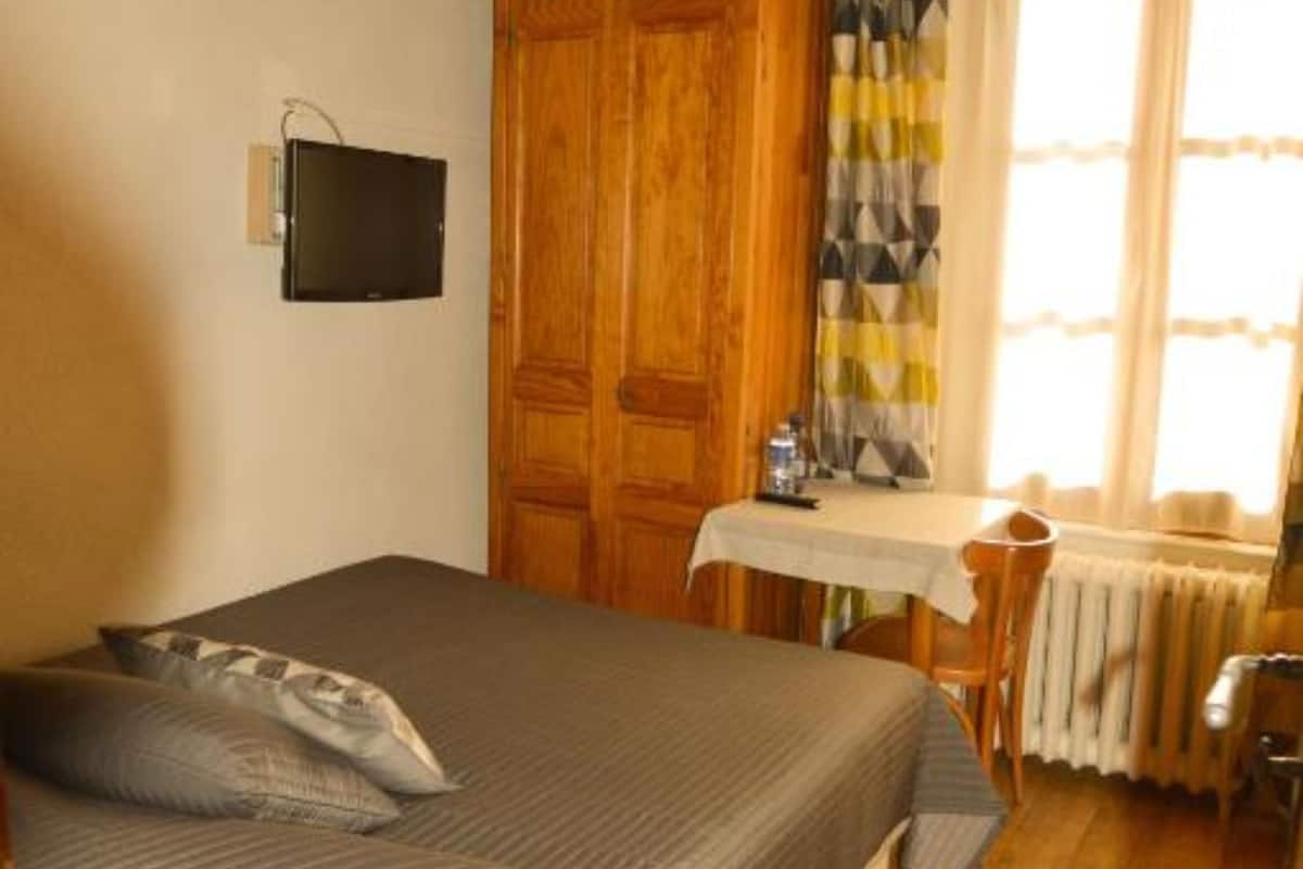 Superior Double Room | In-room safe, free WiFi, bed sheets