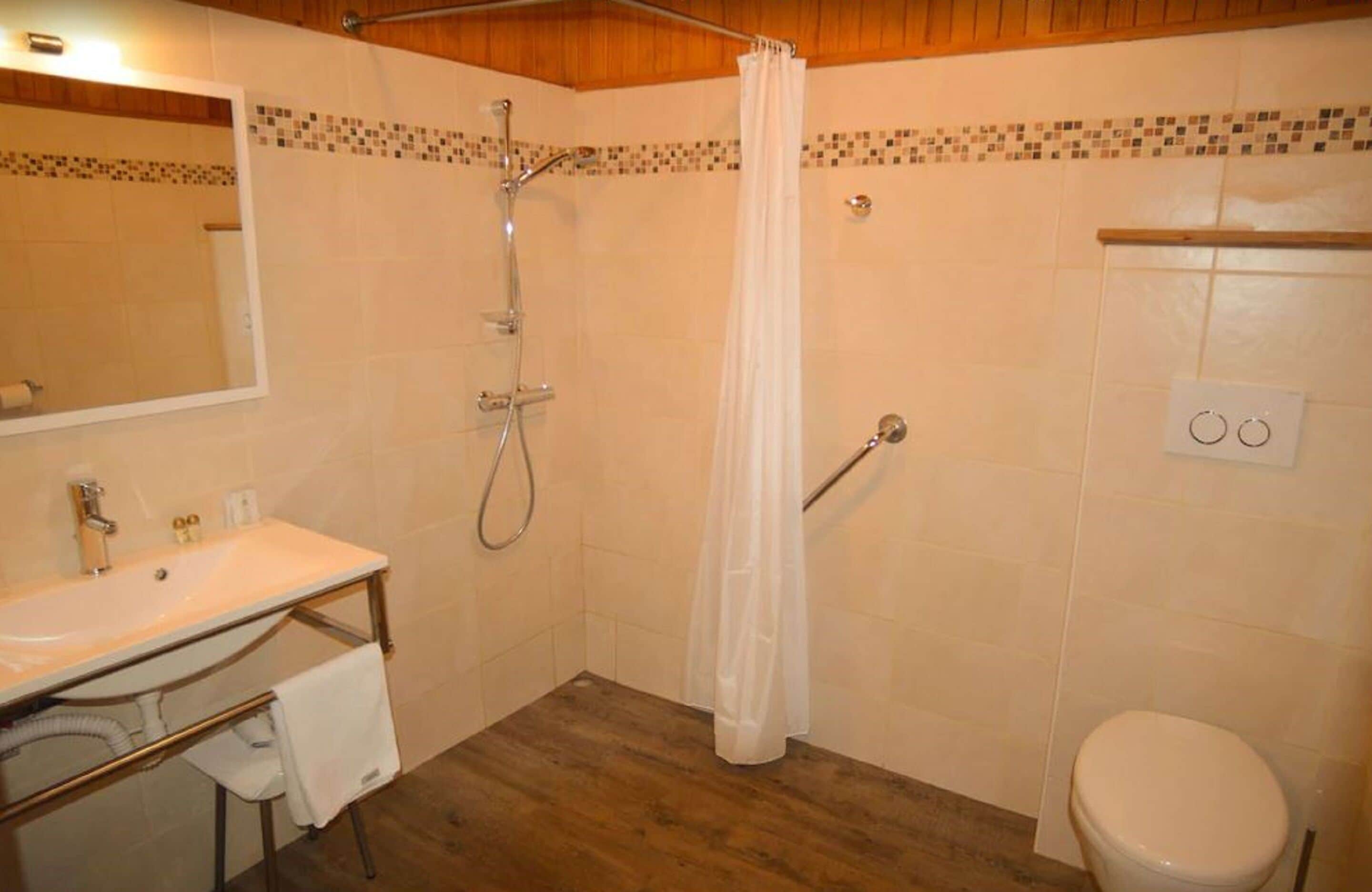 superior twin room | bathroom | free toiletries, hair dryer, towels