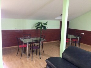 Comfort Room, 1 Bedroom