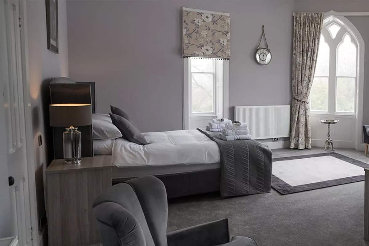 Premium Double Room, Ensuite | Egyptian cotton sheets, premium bedding, free cots/infant beds
