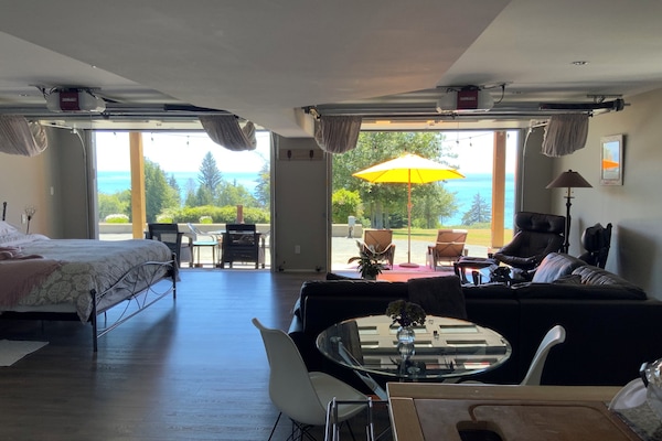 Magnificent Suite with breath-taking views.