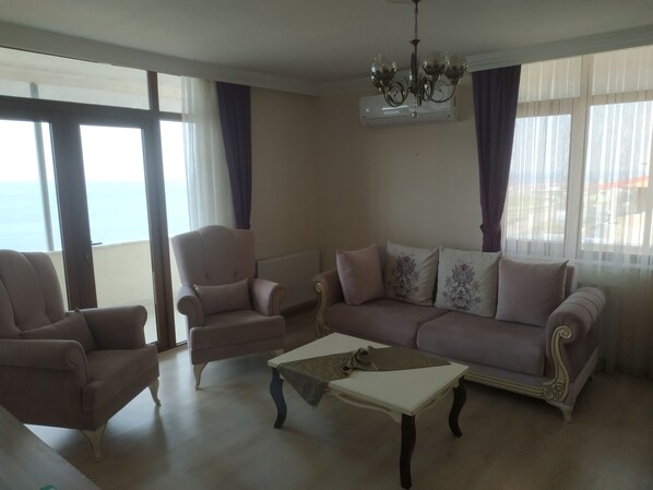 Standard-Apartment, 3 Schlafzimmer, Terrasse