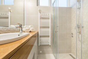 Apartment, 1 Bedroom | Interior