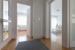 Comfort Apartment, 1 Bedroom, Terrace | Living area | 80-cm flat-screen TV with cable channels, TV - Miramare (Zagreb)