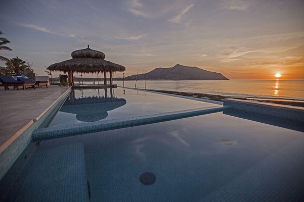 SUNRISE ON A BEAUTIFUL MORNING