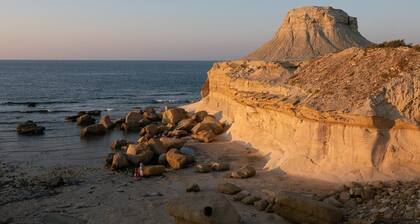 Acogedor estudio con aire acondicionado playa Marsalforn