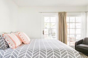 4 Schlafzimmer, Bügeleisen/Bügelbrett, Reisekinderbett, kostenloses WLAN