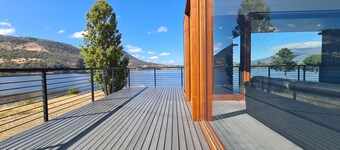 Incroyable retraite cinq étoiles unique au bord de l'eau 