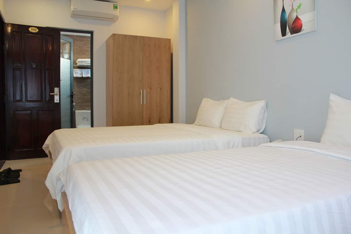 Habitación superior | Minibar, escritorio, espacio para trabajar con laptop y wifi gratis