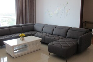 Akoya | Living room | LED TV - StayOn Properties (Miri)