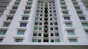 Front of property - StayOn Properties (Miri)