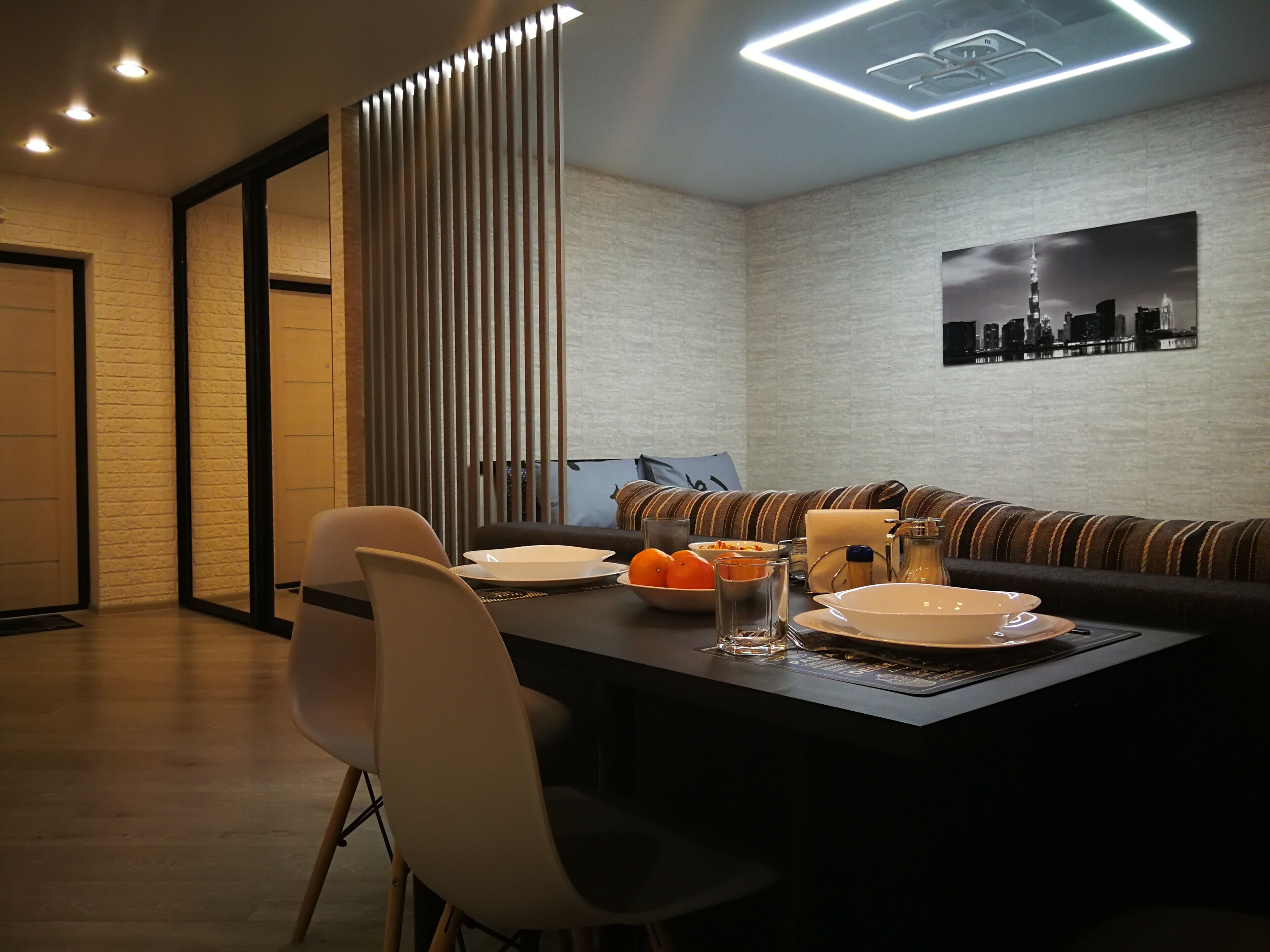 Standard Apartment | In-room dining